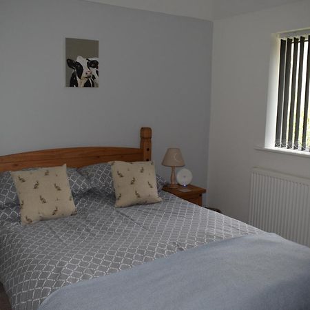 Upper Wood End Farm Holiday Cottages Marston Moreteyne المظهر الخارجي الصورة