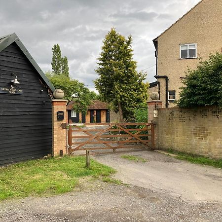 Upper Wood End Farm Holiday Cottages Marston Moreteyne المظهر الخارجي الصورة